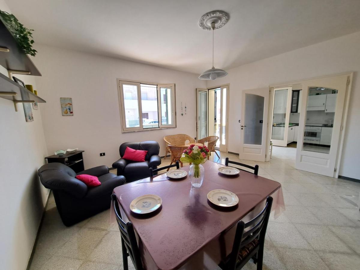 Casa Vittorio A 100M Dalla Sabbia Lido Marini Exterior foto