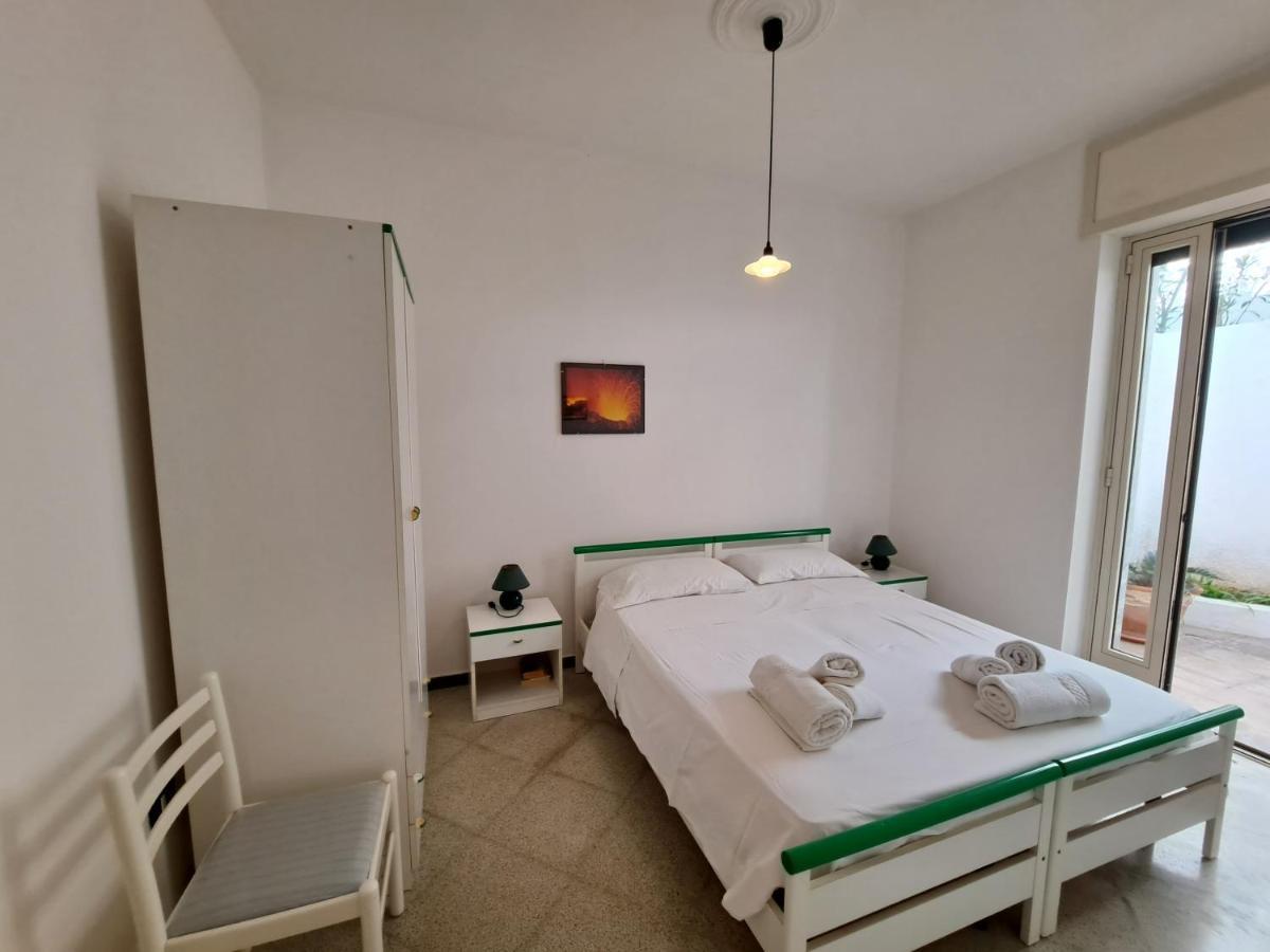 Casa Vittorio A 100M Dalla Sabbia Lido Marini Exterior foto
