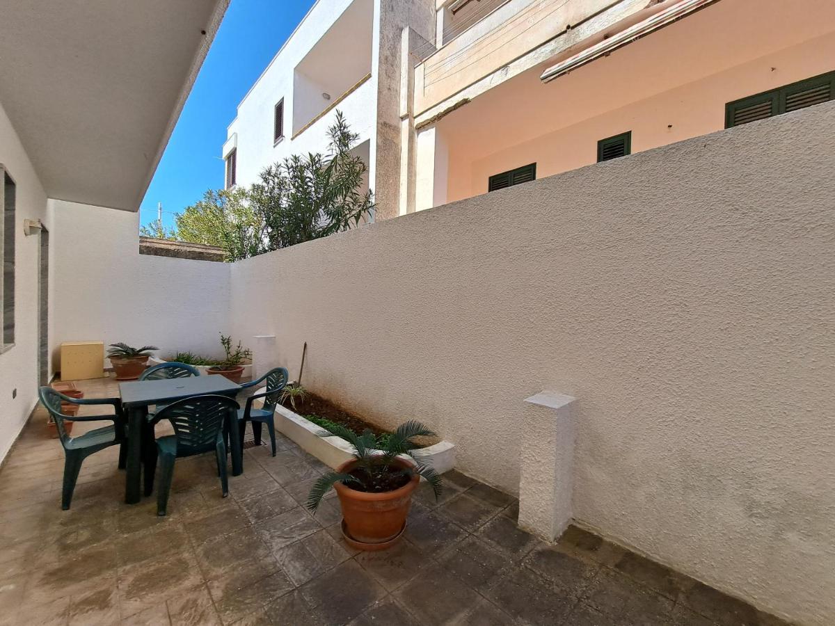 Casa Vittorio A 100M Dalla Sabbia Lido Marini Exterior foto